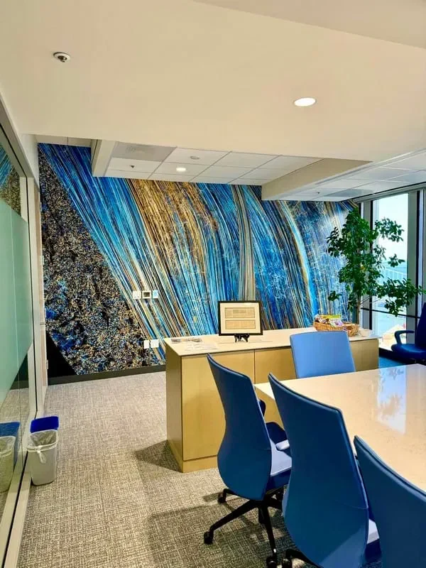 Modern wallpaper design installation by Phoenix Elite team